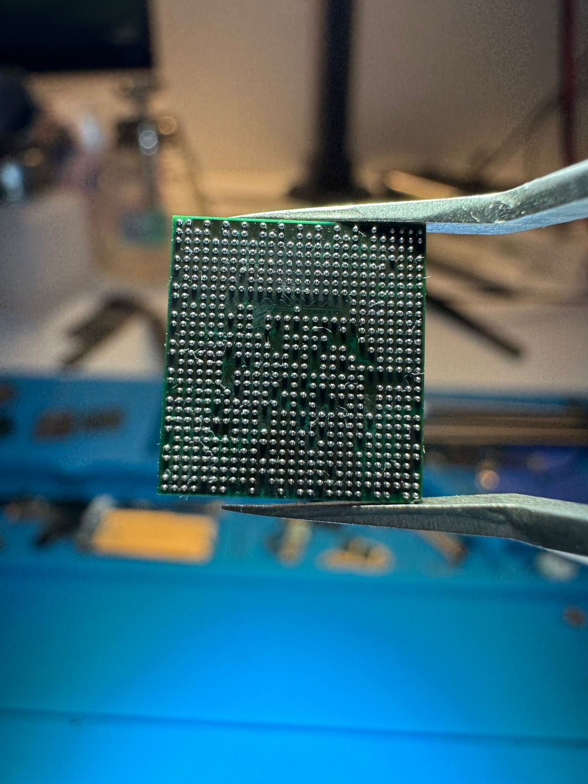 BGA-Chip Platinen-Reparatur